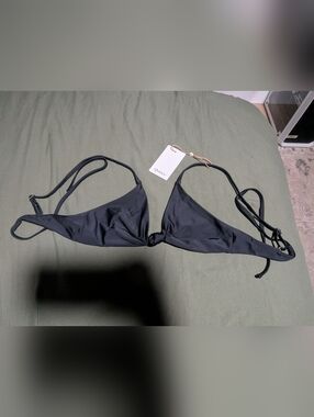 NWT Quince L Women's Italian Demi Bikini Top Black Knorr Twist